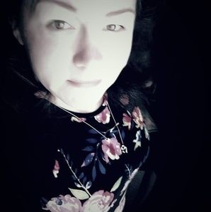 Meet your Posher, Helena
